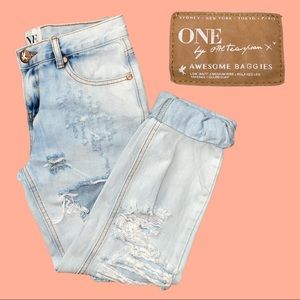 One Teaspoon Awesome Baggies Distressed Light Denim Jean Size 23